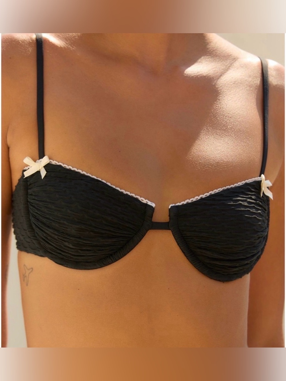 NWT Dippin Daisy’s bikini top